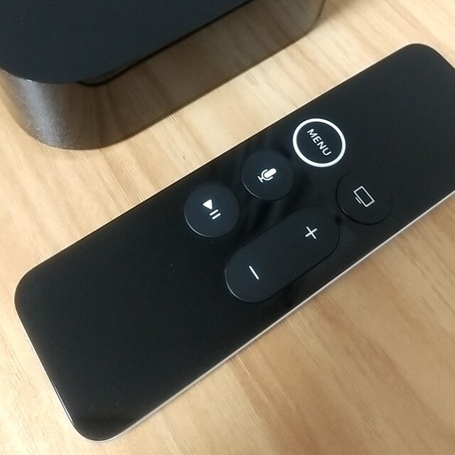 Apple(アップル)のApple TV MR912J/A(第4世代)32GB＆HDMIケーブル付き エンタメ/ホビーのエンタメ その他(その他)の商品写真