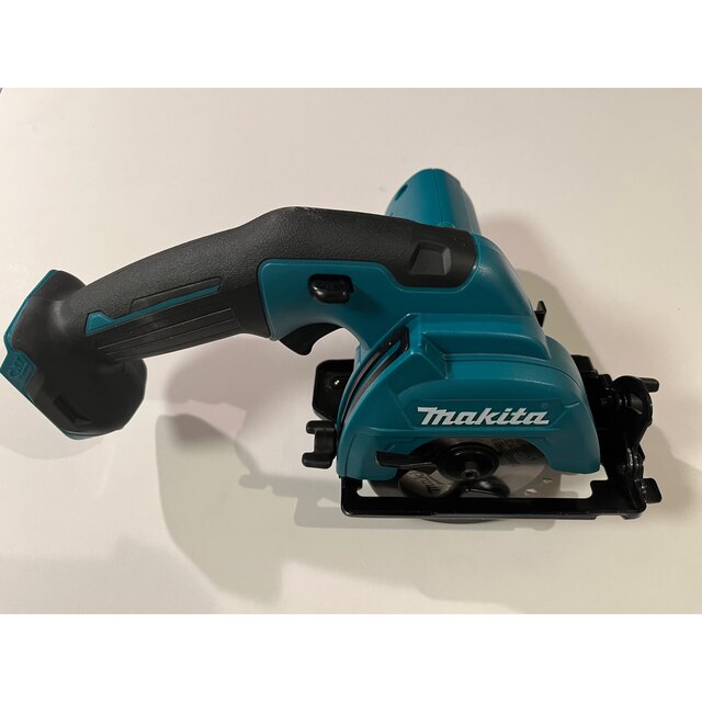 Makita(マキタ)の【マキタ】85mm充電式マルノコ　HS301DZ スポーツ/アウトドアの自転車(工具/メンテナンス)の商品写真