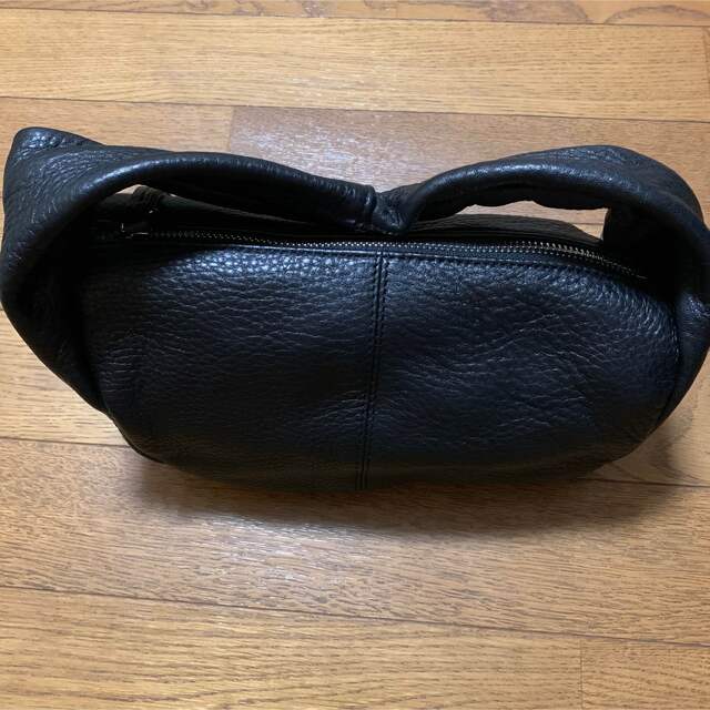 TODAYFUL(トゥデイフル)のTODAYFUL leather wrap bag 新品 レディースのバッグ(ハンドバッグ)の商品写真