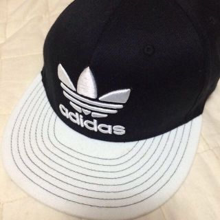 アディダス(adidas)のadidasオリジナル キャップ 黒(キャップ)