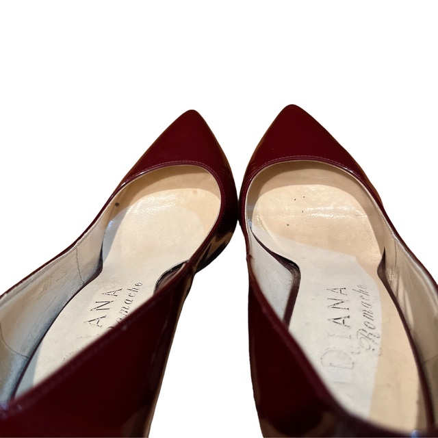 DIANA(ダイアナ)の『 DIANA 』ダイアナ エナメル ヒール 21.5cm レディースの靴/シューズ(ハイヒール/パンプス)の商品写真