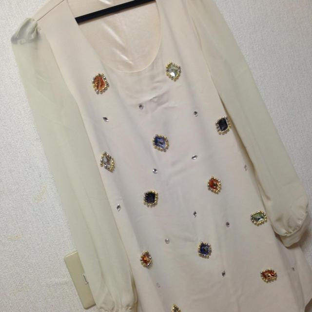 しましたが Miia ビジューワンピース の通販 By Lily S Shop ミーアならラクマ