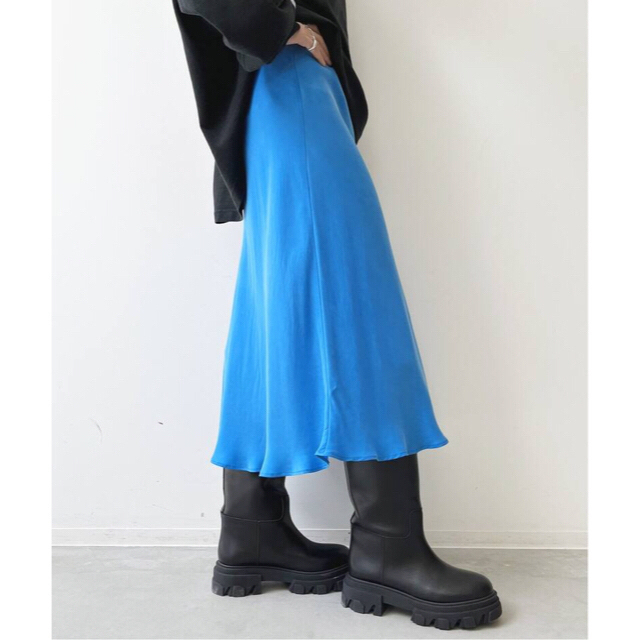 L'Appartement DEUXIEME CLASSE(アパルトモンドゥーズィエムクラス)の専用です★新品 34 アパルトモン Feminity Skirt ブルー レディースのスカート(ひざ丈スカート)の商品写真