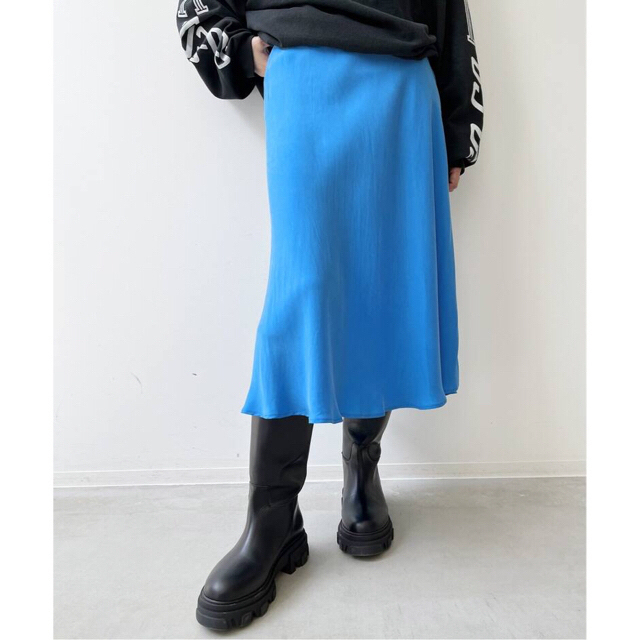 L'Appartement DEUXIEME CLASSE(アパルトモンドゥーズィエムクラス)の専用です★新品 34 アパルトモン Feminity Skirt ブルー レディースのスカート(ひざ丈スカート)の商品写真