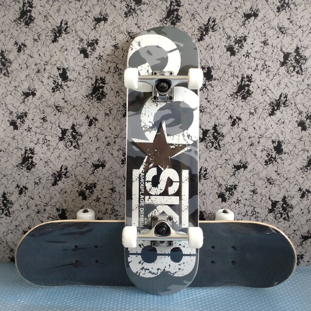 28 激安値下＜税送料2486円込＞高性能 低価格！２８' GO-SK8 2