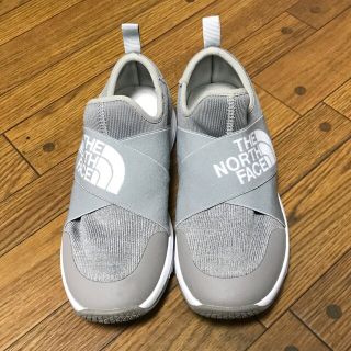 ザノースフェイス(THE NORTH FACE)のノースフェイス the north face スニーカー 24cm グレー(スニーカー)