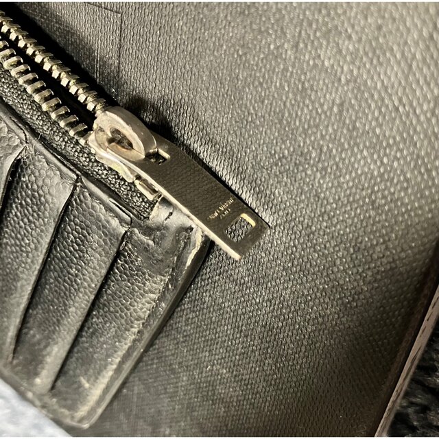 Saint Laurent サンローラン ジップ フラグメント カードホルダー Saint Laurent サンローラン ジップ フラグメント カードホルダー