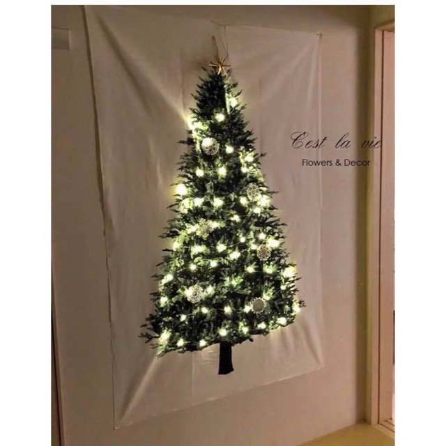 クリスマスツリー　タペストリー　イルミネーションライト付き　Xmas 壁飾り