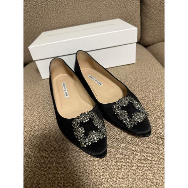 MANOLO BLAHNIK(マノロブラニク)のMANOLO BLAHNIK レディースの靴/シューズ(ハイヒール/パンプス)の商品写真