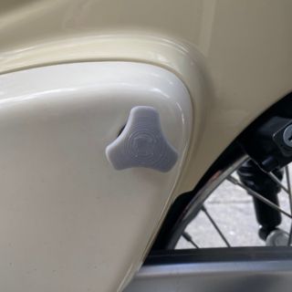 HONDA JA59他 サイドカバーノブ グレー ２個セット(パーツ)