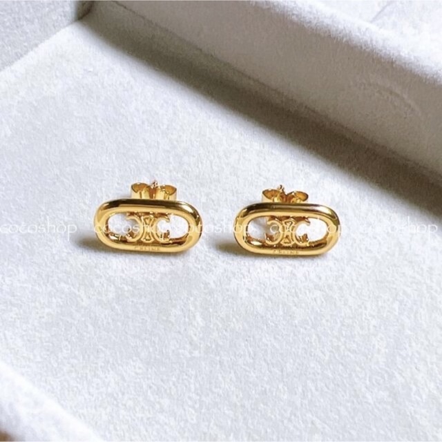 ピアス① ゴールド レディースのアクセサリー(ピアス)の商品写真