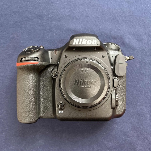 Nikon D500 ボディ【シャッター10,988回】