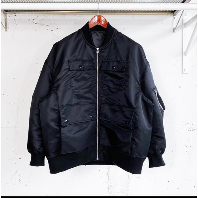 1LDK SELECT(ワンエルディーケーセレクト)のFreshService Five Pocket Bomber Jacket メンズのジャケット/アウター(ミリタリージャケット)の商品写真