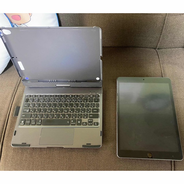 iPad 無印 第8世代 Wi-Fiモデル 32G 美品 iPad 無印 第8世代 Wi-Fiモデル 32G 美品
