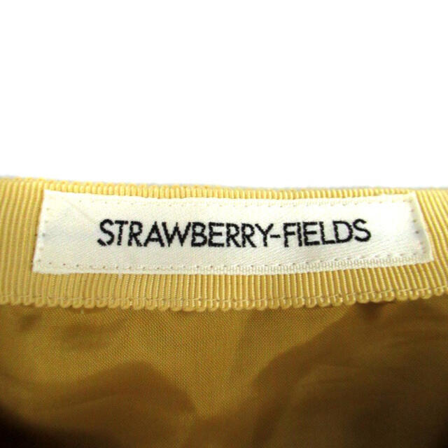 STRAWBERRY-FIELDS(ストロベリーフィールズ)のストロベリーフィールズ 台形スカート ミニ丈 無地 ウール マスタードイエロー レディースのスカート(ミニスカート)の商品写真