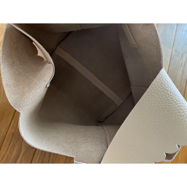 LUDLOW - LUDLOW スカラップ レザーバッグ 未使用の通販 by ボブ LUDLOW - LUDLOW スカラップ レザーバッグ 未使用の通販 by ボブ