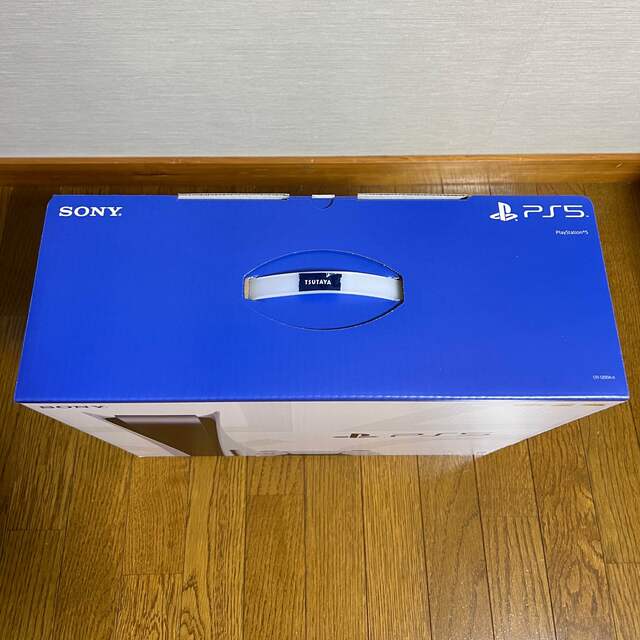 SONY(ソニー)のSONY PlayStation5 CFI-1200A01 エンタメ/ホビーのゲームソフト/ゲーム機本体(家庭用ゲーム機本体)の商品写真