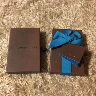 ルイヴィトン(LOUIS VUITTON)の【美品】ルイヴィトン 空箱(ショップ袋)