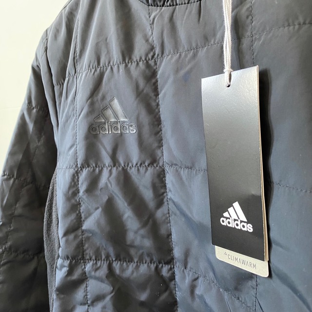 adidas(アディダス)の新品 adidas サッカー トレーニングウェア 中綿 130 キッズ/ベビー/マタニティのキッズ服男の子用(90cm~)(ジャケット/上着)の商品写真