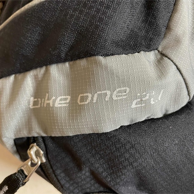 Deuter(ドイター)のdeuter bike one 20 メンズのバッグ(バッグパック/リュック)の商品写真