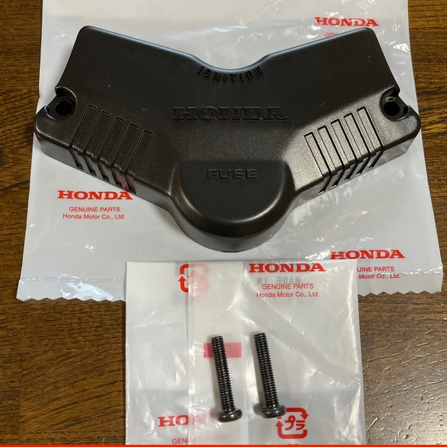 ホンダ - CBX400F ヒューズプレート カバー CBX BEET CBX550Fの通販 by