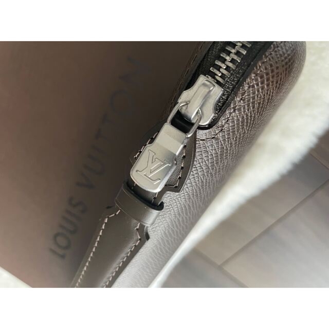 即納!最大半額! LOUIS VUITTON - 最終値下げ。ほぼ新品LOUISVUITTON