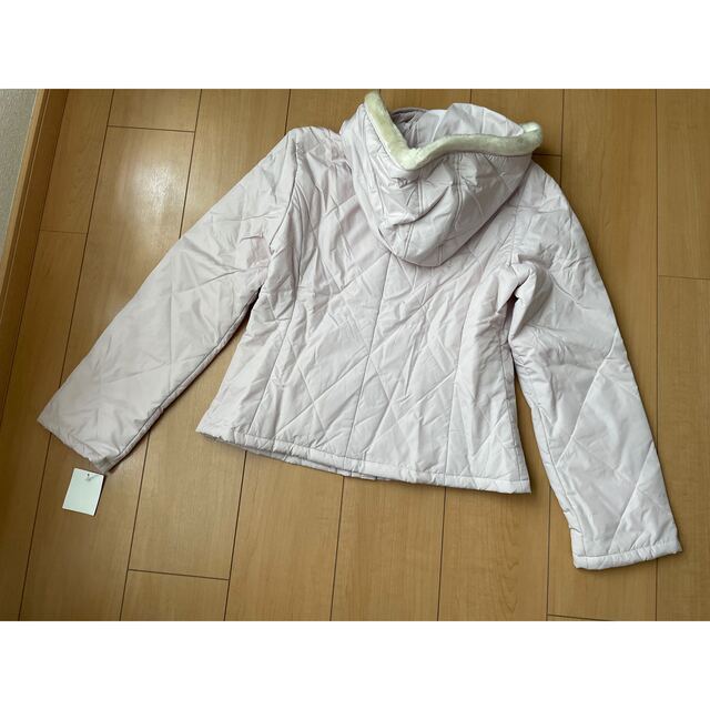 KOOKAI(クーカイ)の難あり新品タグつき　クーカイ　薄ピンク中綿ジャケット　M レディースのジャケット/アウター(ナイロンジャケット)の商品写真