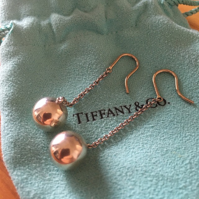 Tiffany & Co. - ティファニー ボール フック ピアス 10mm スターリングシルバーの通販 by chat's shop