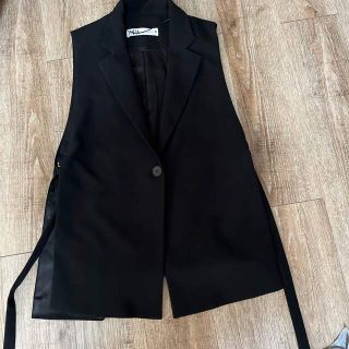ザラ モデル ベスト/ジレ(レディース)の通販 32点 | ZARAのレディース