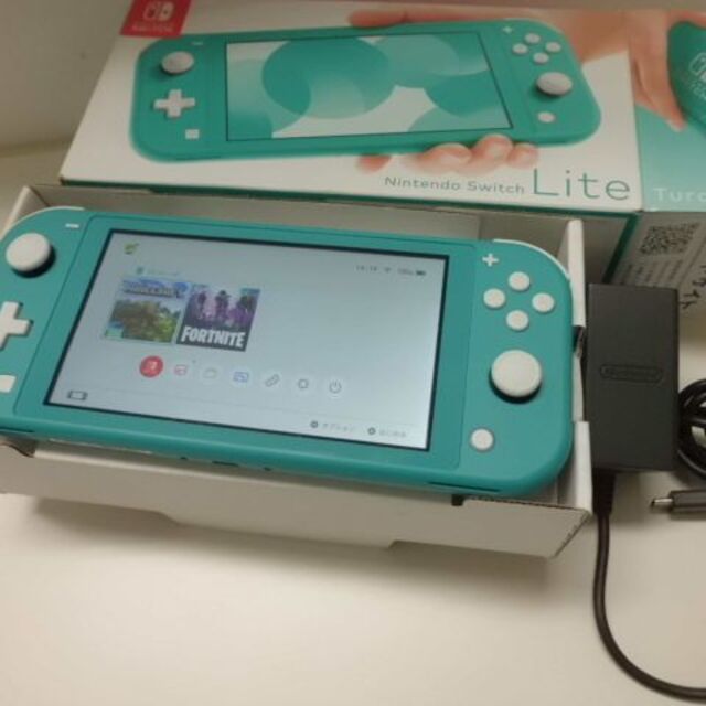 Nintendo Switch(ニンテンドースイッチ)のAurora様専用Nintendo Switch Lite Turquoise エンタメ/ホビーのゲームソフト/ゲーム機本体(携帯用ゲーム機本体)の商品写真