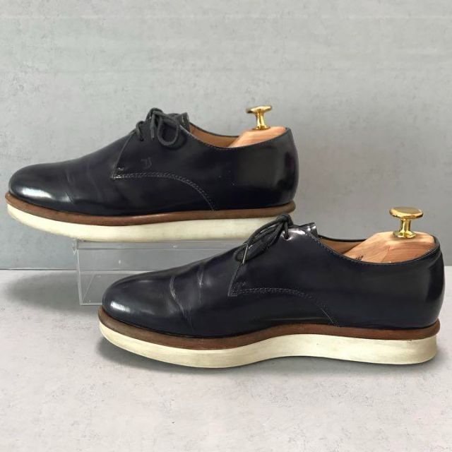 TOD'S(トッズ)のTods トッズ レースアップ オックスフォード ネイビー エナメル 35.5 レディースの靴/シューズ(ローファー/革靴)の商品写真