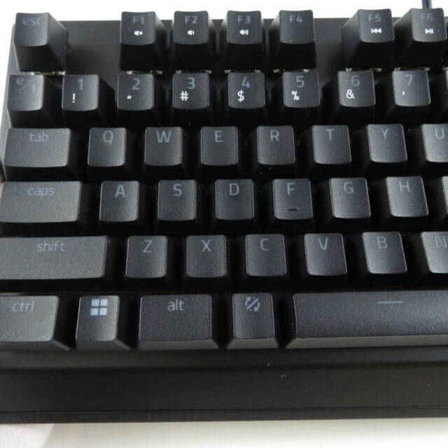 レイザー BLACKWIDOWV3TENKEYLESS キーボード HY242C