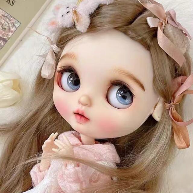 作家様カスタムブライス 海外作家様 かわいい 人形 綺麗 ブランド雑貨