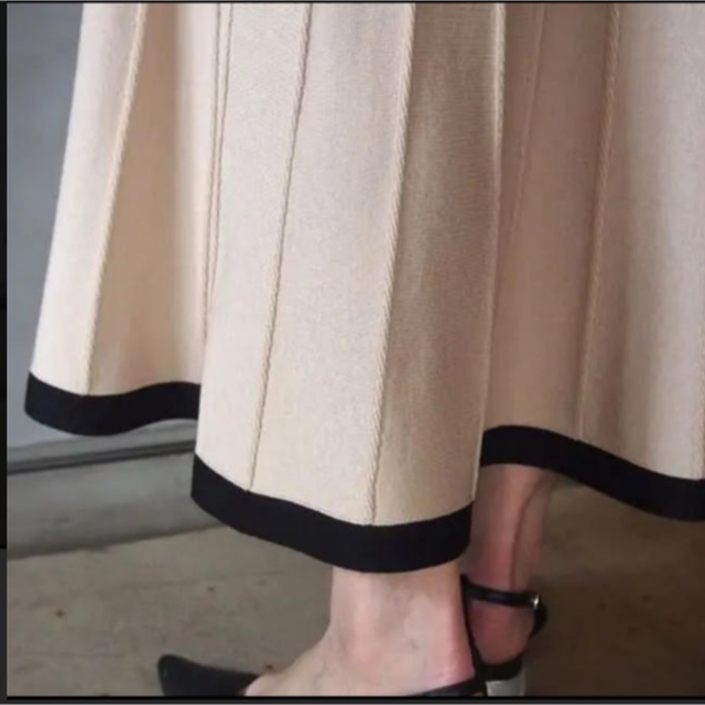 GREED(グリード)のLimited Pleated Skirt プリーツスカート レディースのスカート(ロングスカート)の商品写真
