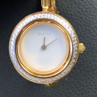Gucci - グッチ　腕時計　レディース　ダイヤ