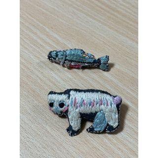 カオリノモリ(カオリノモリ)のカオリノモリ　刺繍ブローチ　白くま　おさかな　魚　猫(ブローチ/コサージュ)