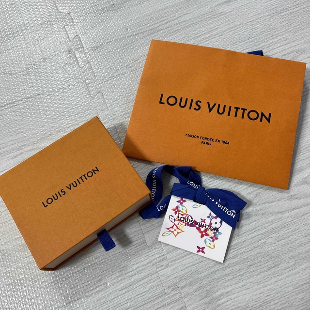 louisvuitton ルイヴィトン 空箱  期間限定 ショッパー