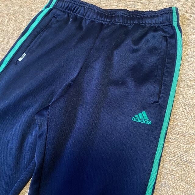 adidas(アディダス)のアディダスadidas ジャージ2点セット160 キッズ/ベビー/マタニティのキッズ服女の子用(90cm~)(その他)の商品写真