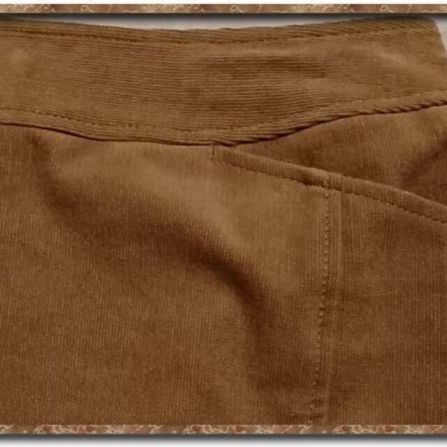 MATERIA(マテリア)のマテリア　コーデュロイスカート　茶 レディースのスカート(ひざ丈スカート)の商品写真