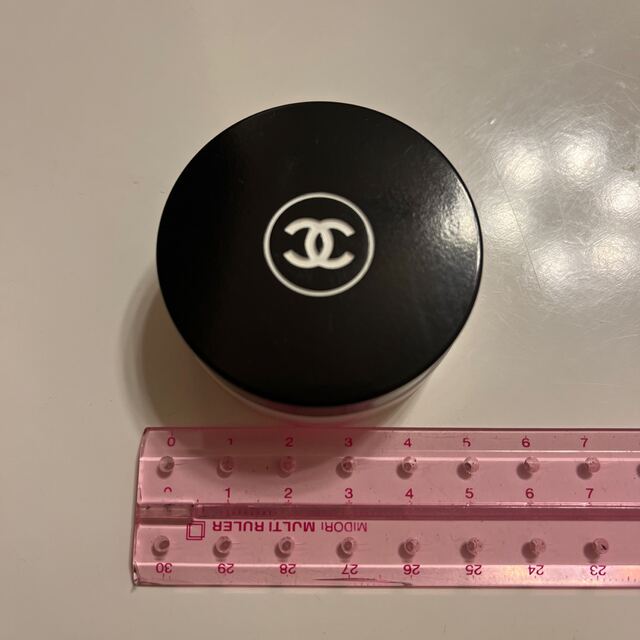 CHANEL(シャネル)の【祝日割】シャネル　リップバーム　ケース　空容器 コスメ/美容のスキンケア/基礎化粧品(リップケア/リップクリーム)の商品写真