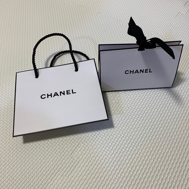 CHANEL(シャネル)のシャネル　ショップ袋　プレゼントボックス レディースのバッグ(ショップ袋)の商品写真