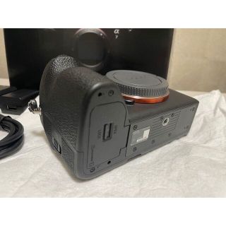 SONY a7iv ボディ 美品　予備バッテリー付き