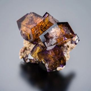 ドイツ フローナウ フローライト AB674 天然石 原石 鉱物標本 鉱石