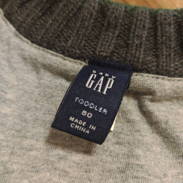 babyGAP(ベビーギャップ)のクリスマスに！　GAP　トナカイ　80size キッズ/ベビー/マタニティのキッズ服男の子用(90cm~)(カーディガン)の商品写真