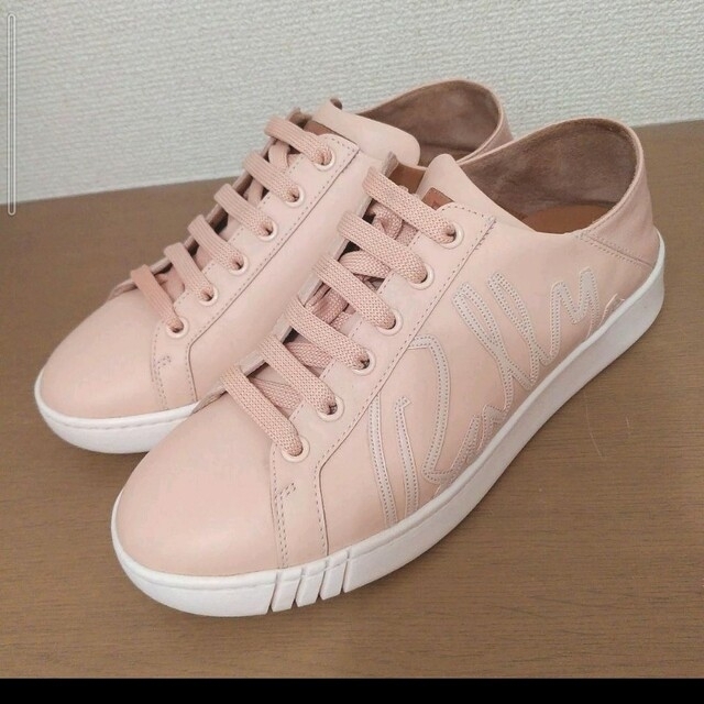 Bally(バリー)の【バリー】 BALLY SNEAKER （BLUSH） レディースの靴/シューズ(スニーカー)の商品写真