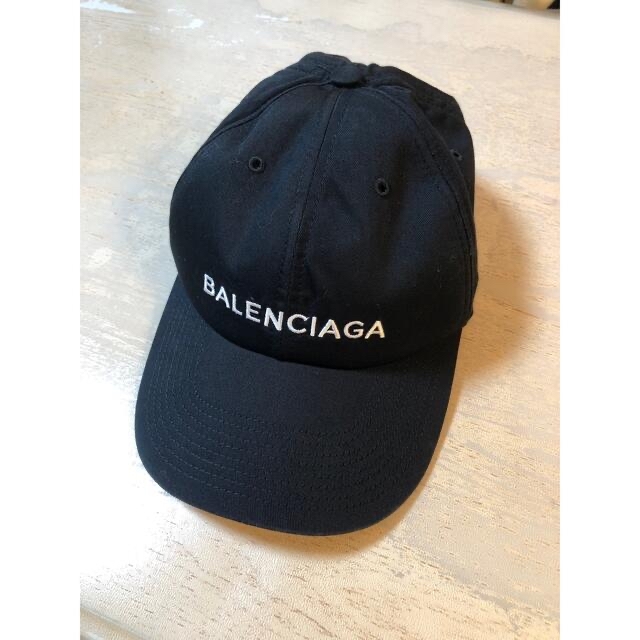 Balenciaga(バレンシアガ)のバレンシアガ　帽子　キャップ レディースの帽子(キャップ)の商品写真