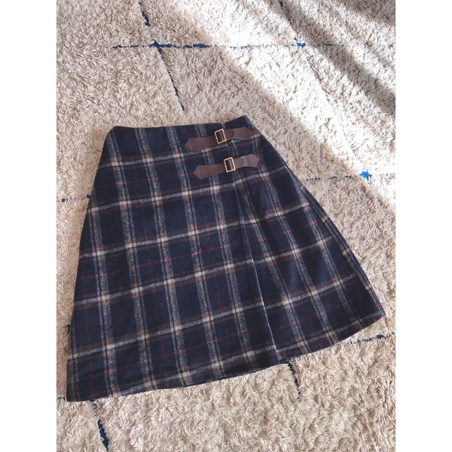 INGNI(イング)のINGNI チェックスカート M レディースのスカート(ひざ丈スカート)の商品写真