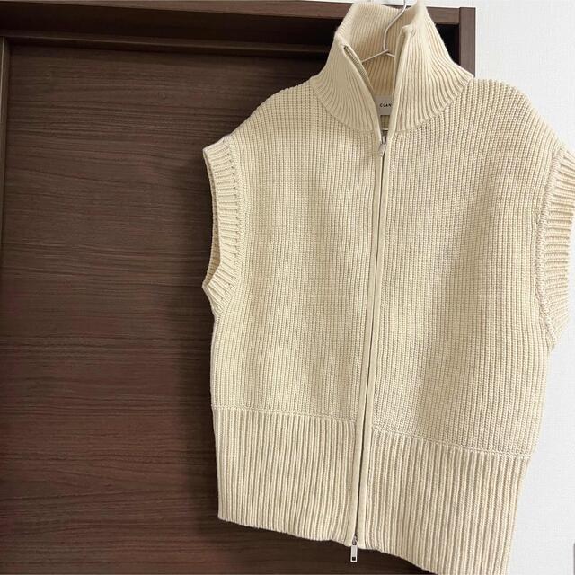 新品未使用！クラネ！ZIP COLLAR KNIT VEST