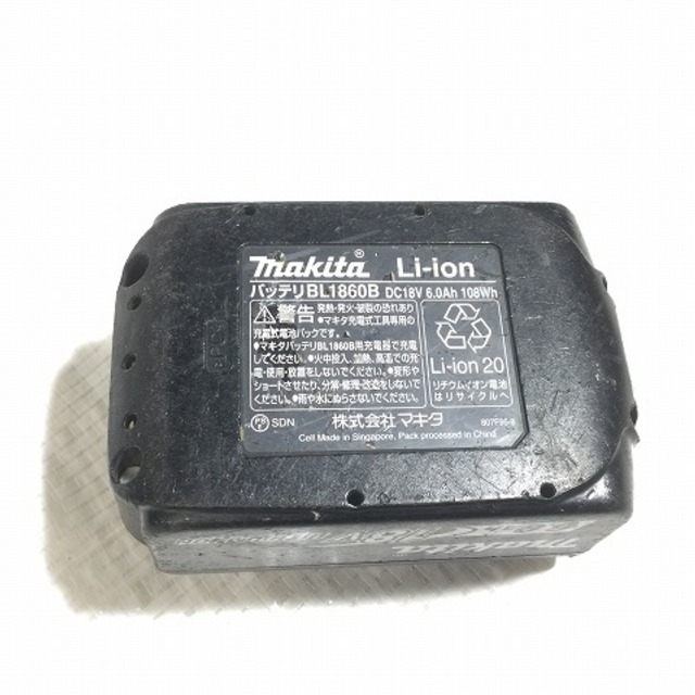 ☆中古品☆makita マキタ 18V 82mm 充電式カンナ KP180D バッテリー1個(18V 6.0Ah)付き 60248