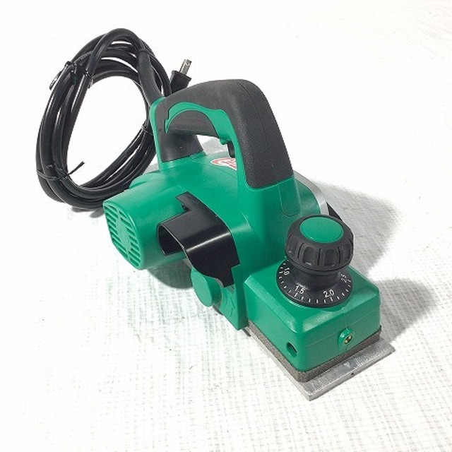 Makita ☆比較的綺麗☆makita マキタ 電動カンナ M194 研削 研磨 電動工具 大工道具 60446の通販 by  工具販売専門店Borderless(ラクマ店)｜マキタならラクマ